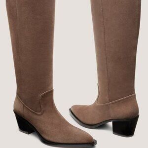 Stuart Weitzman High Tate Boot / Size: 9M / 9.9/10 condition